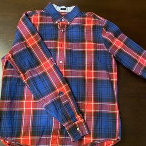 American Eagle AE casual button down in plaid